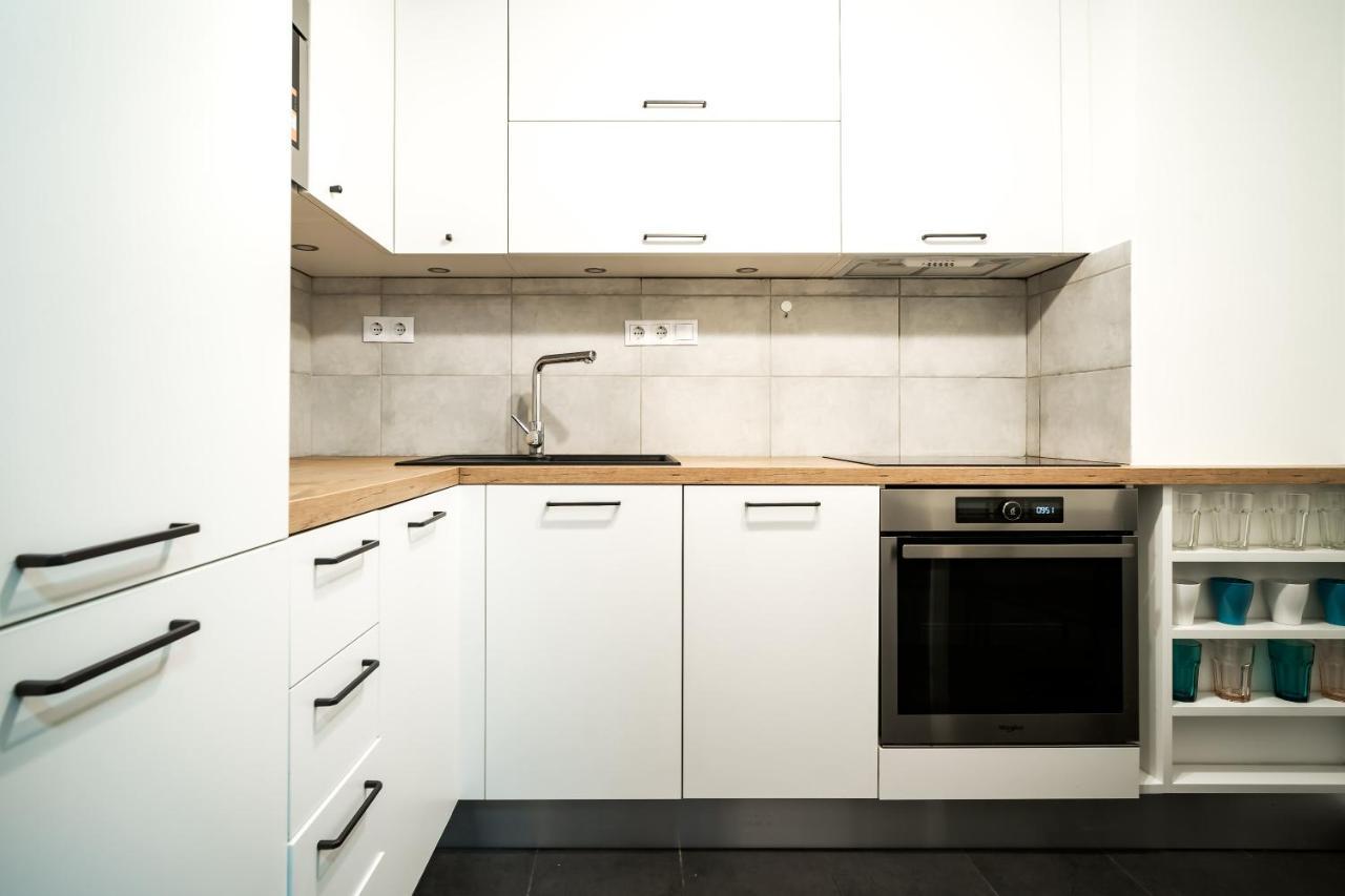 Vig Apartment - With Private Parking Budapest Exterior photo
